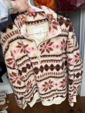 Aerie Cream Sherpa Half-Zip with Pink and Brown Accents (M)